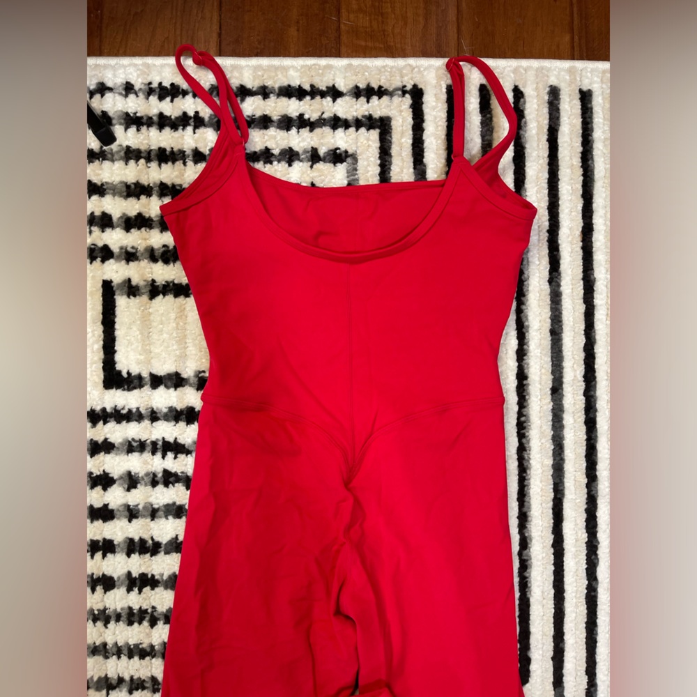 Vitality Balance Athletica cloud court jumpsuit in cherry red size MEDIUM NWOT - Picture 6 of 7